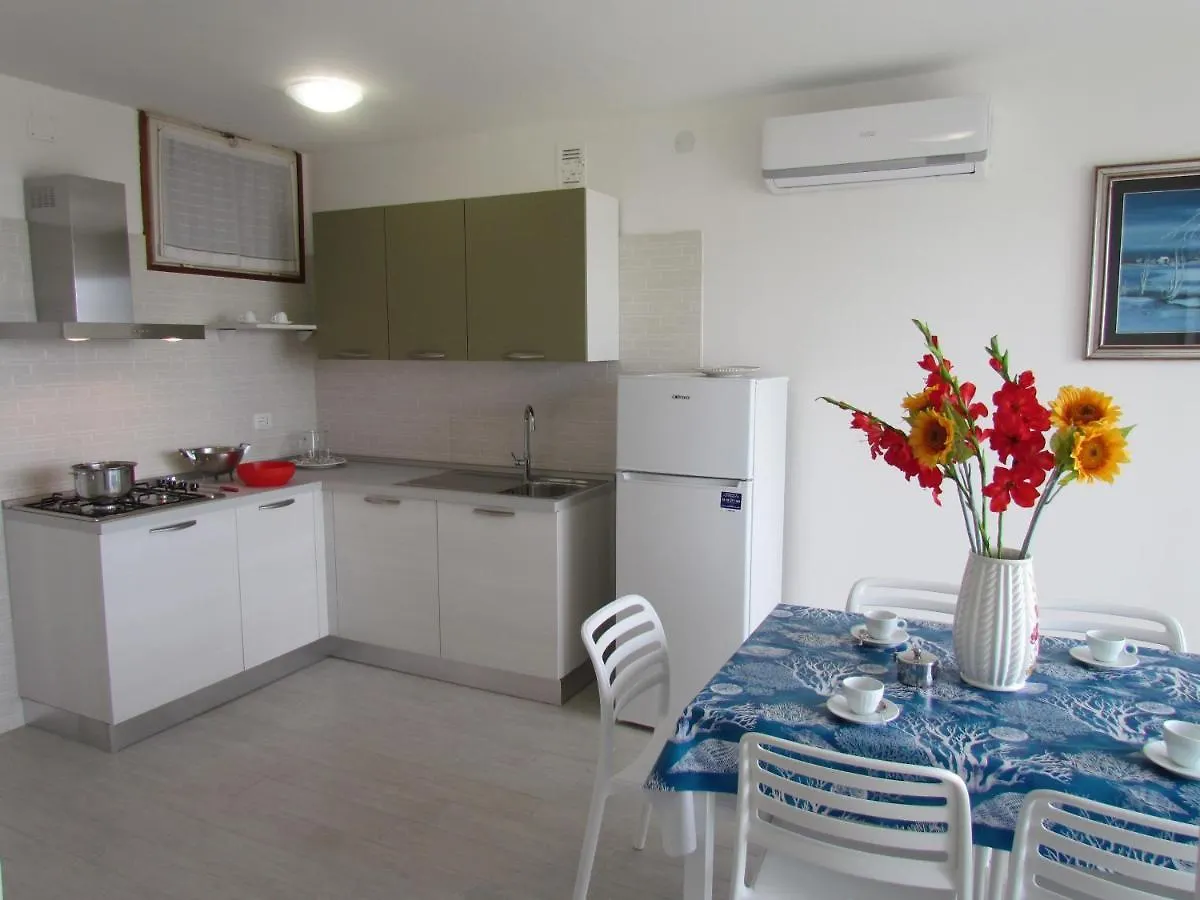 Enjoy The Sea View Of Our Modern Flat - Beahost Apartment Bibione Italy