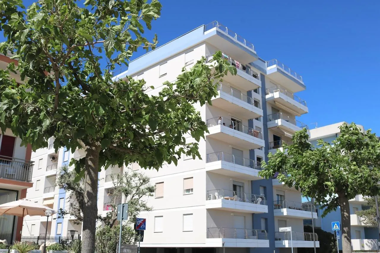 Enjoy The Sea View Of Our Modern Flat - Beahost Apartment Bibione