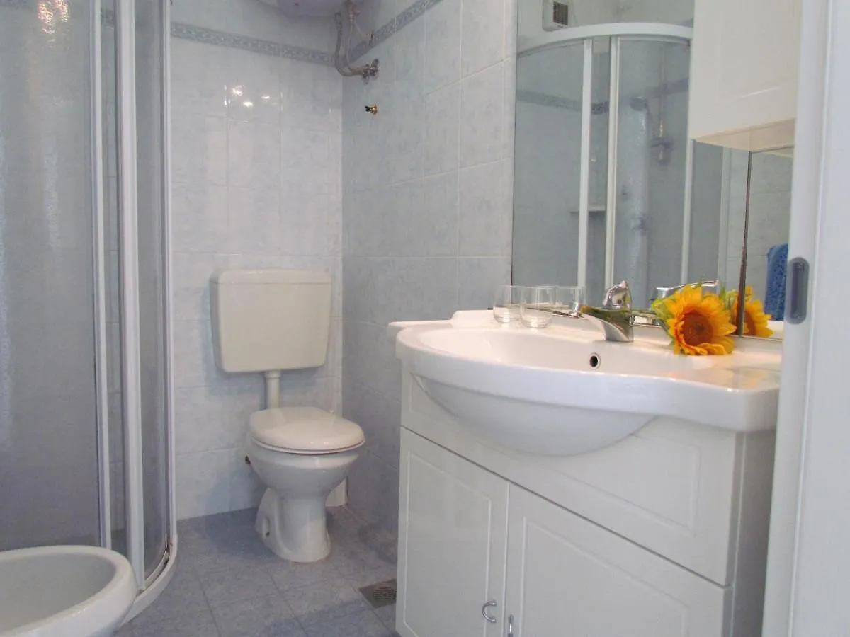 Enjoy The Sea View Of Our Modern Flat - Beahost Apartment Bibione