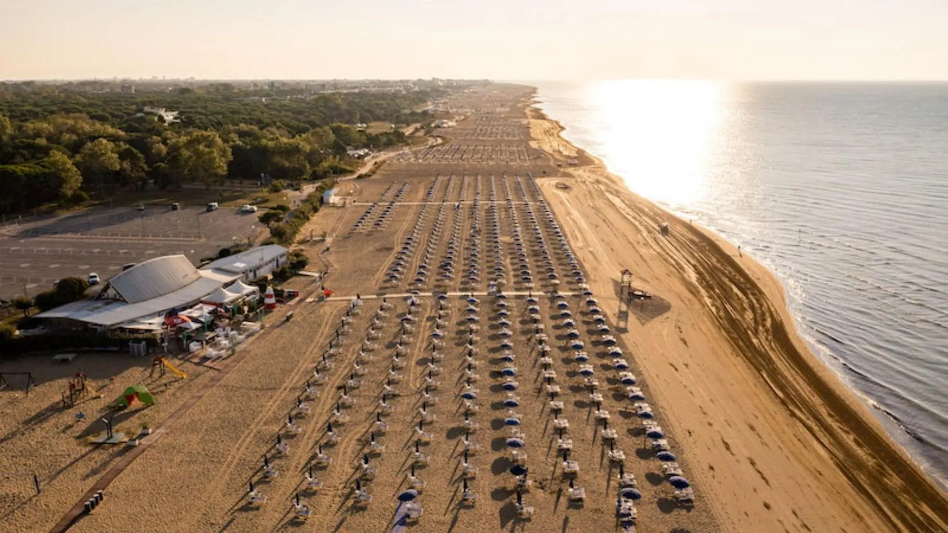 Enjoy The Sea View Of Our Modern Flat - Beahost Apartment Bibione Italy