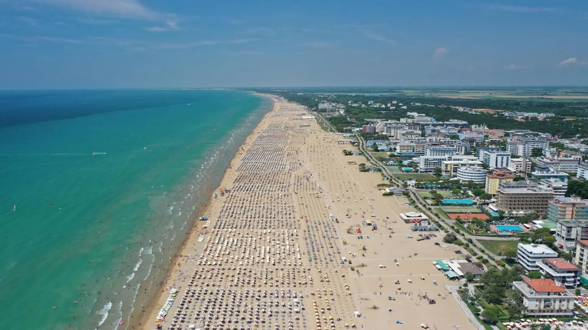 Enjoy The Sea View Of Our Modern Flat - Beahost Apartment Bibione
