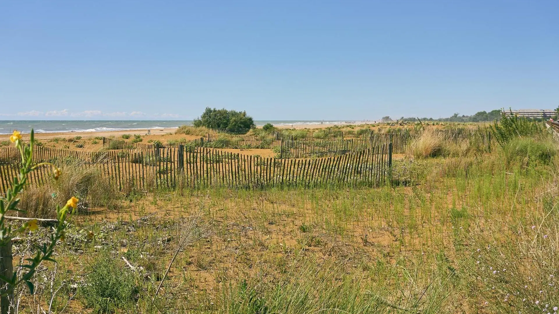 Enjoy The Sea View Of Our Modern Flat - Beahost Apartment Bibione